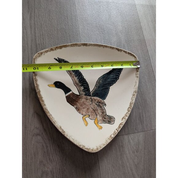 Vintage Holland Mold Ceramic Duck Footed Plate - Picture 6 of 6